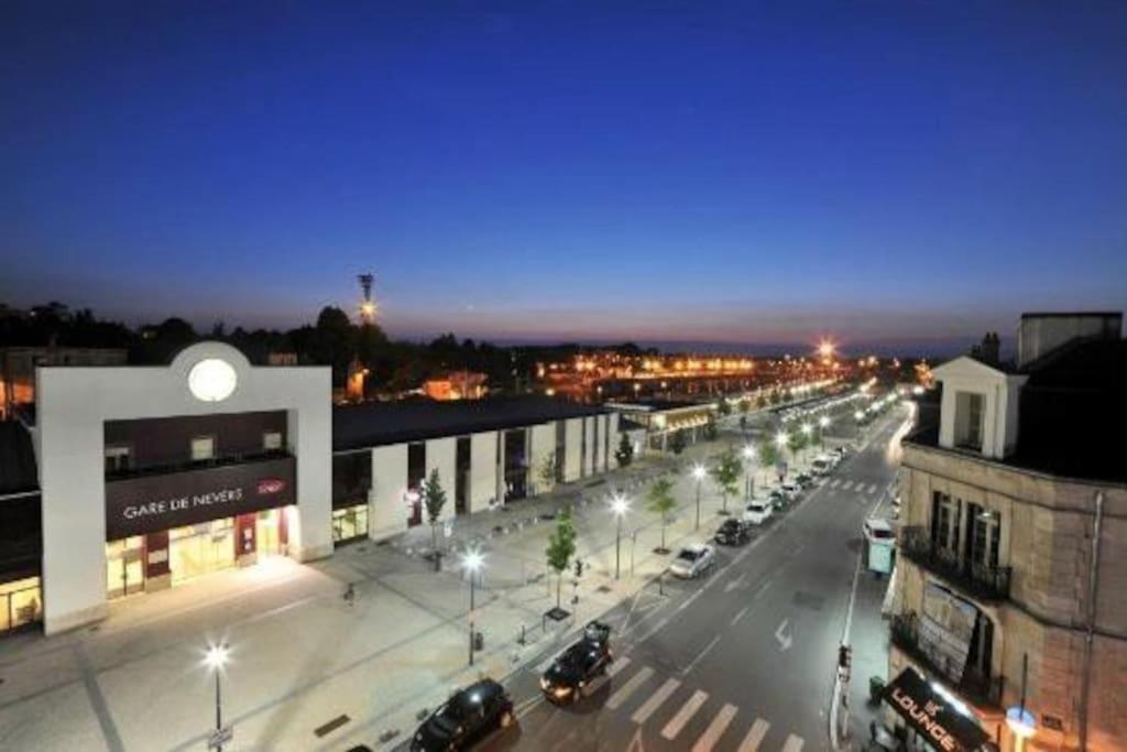 Nevers, Appartement De Standing Proche De La Gare 외부 사진